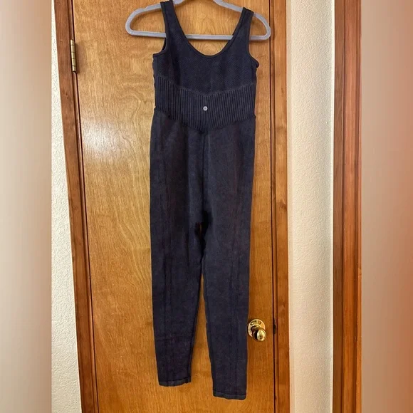 Harmony Balance Medium Workout Gray Jumpsuit - Picture 3 of 8